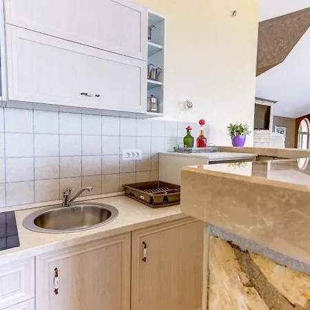 Villa Hacienda Grof Jesenice (Split-Dalmatia)