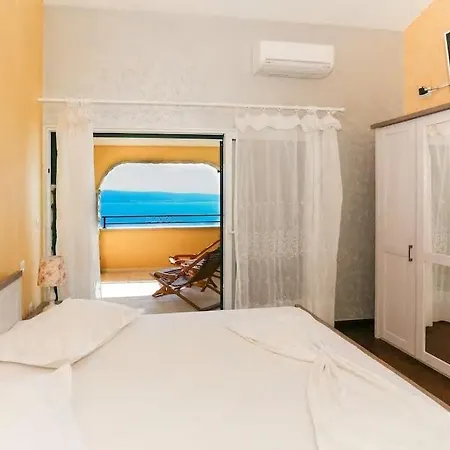 Hacienda Grof Jesenice (Split-Dalmatia)