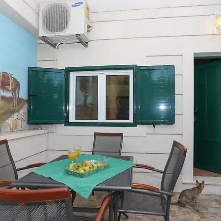 Hacienda Grof *